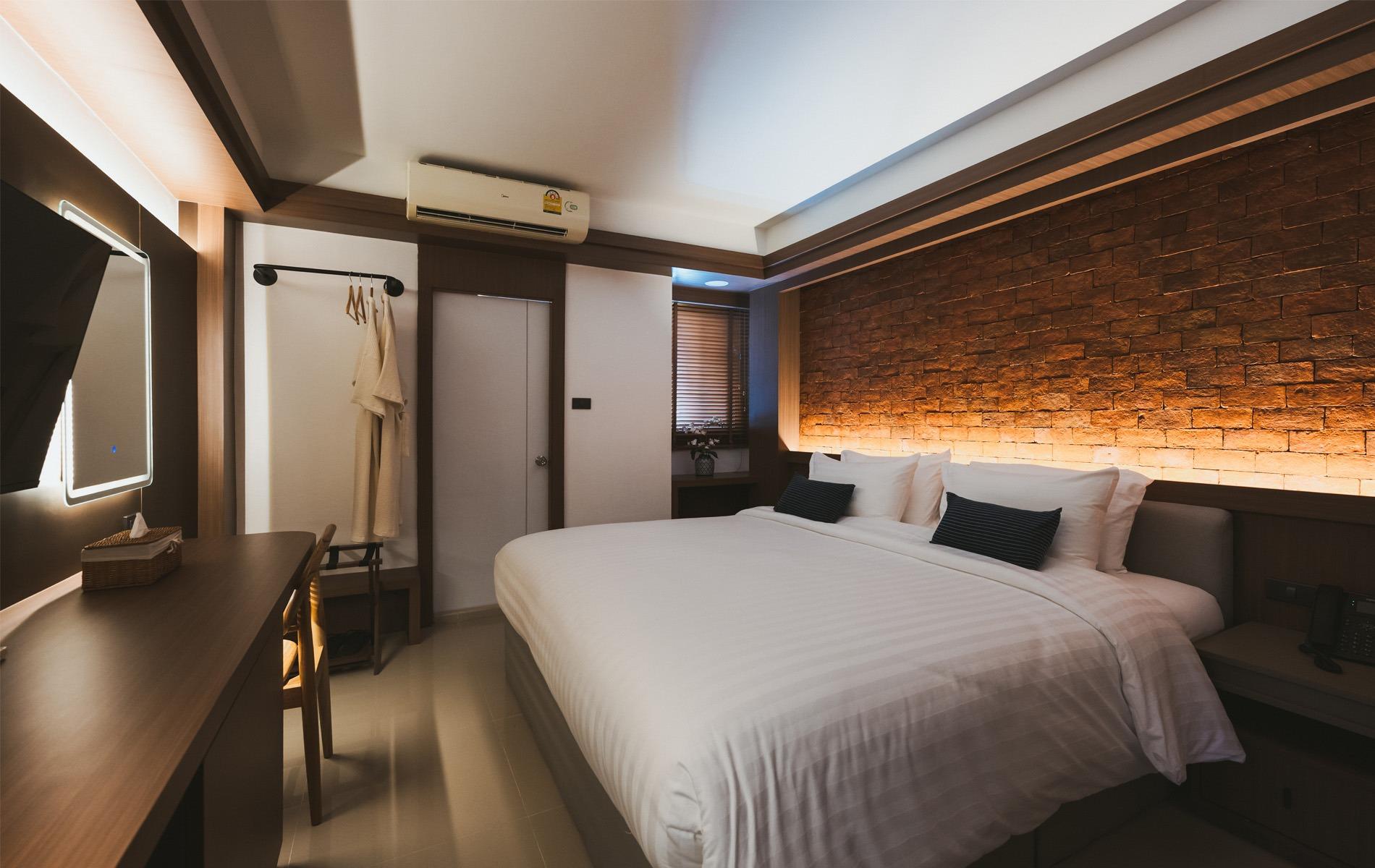 One Bedroom Suite