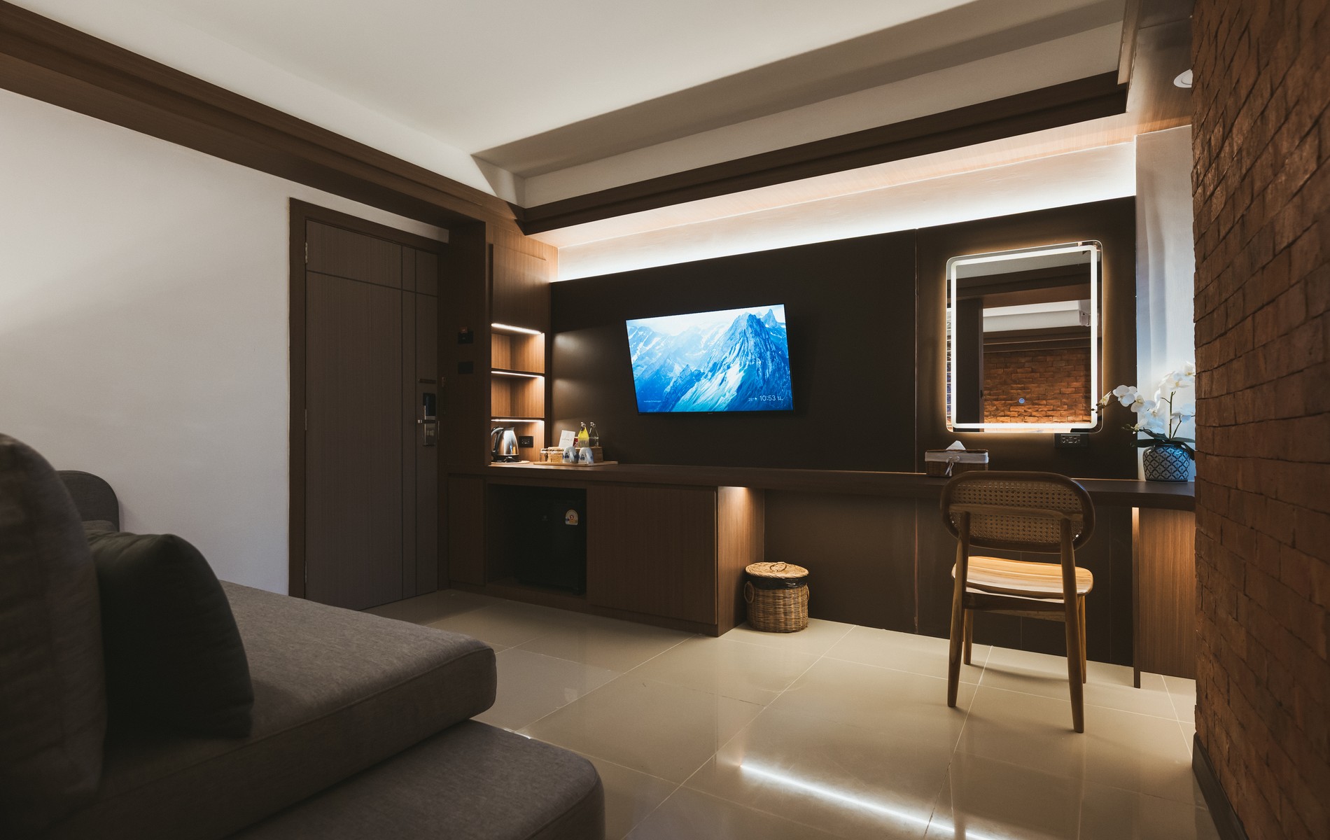 One Bedroom Suite